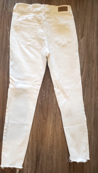 Velvet Heart Kitty Skinny Chewed Ankle Jeans in White Size 28 - Picture 2 of 7